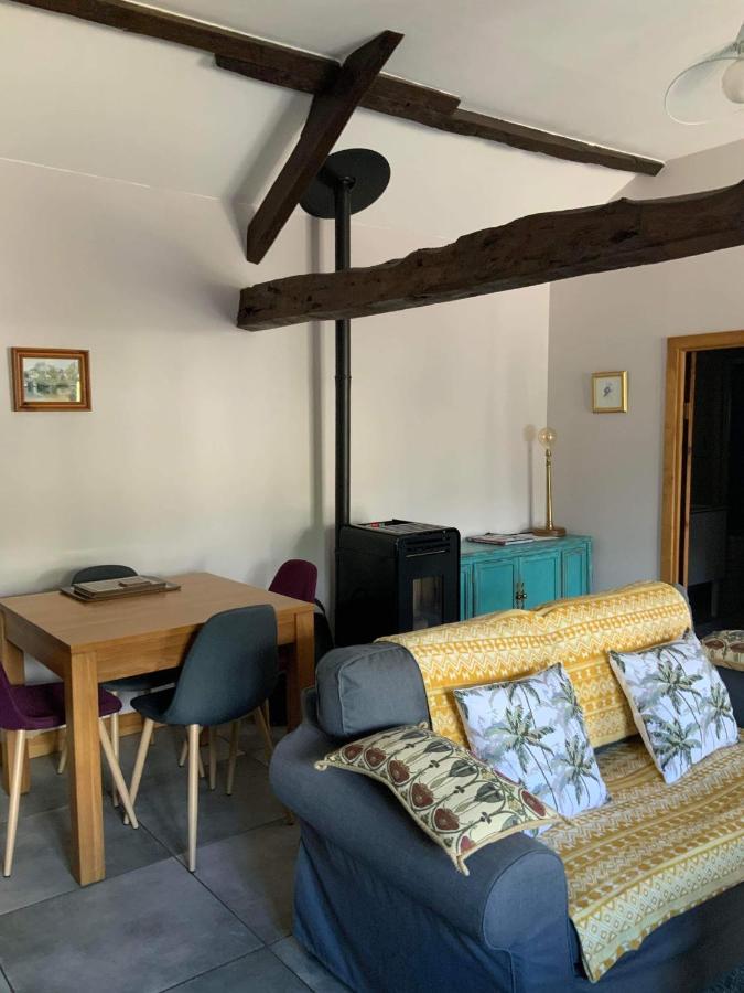 Le Cloitre Apartment Huelgoat Bagian luar foto