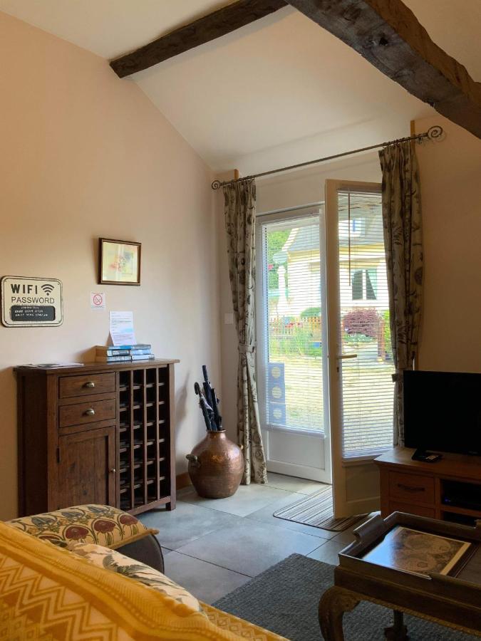 Le Cloitre Apartment Huelgoat Bagian luar foto